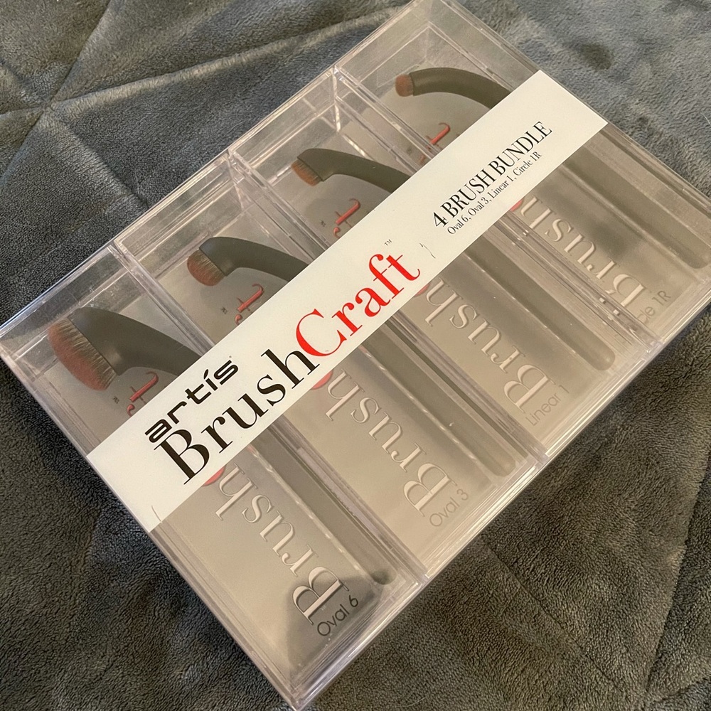 NEW! Artis Brush Craft Bundle